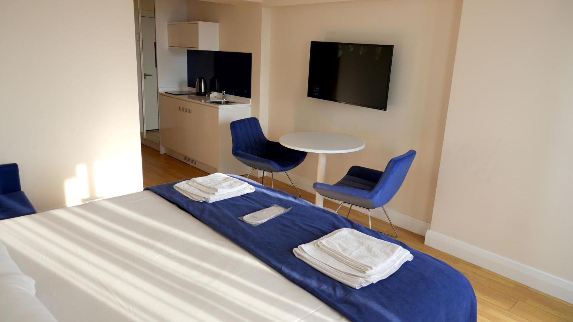 Lux Apart Hotel 555 Μπατούμι Εξωτερικό φωτογραφία