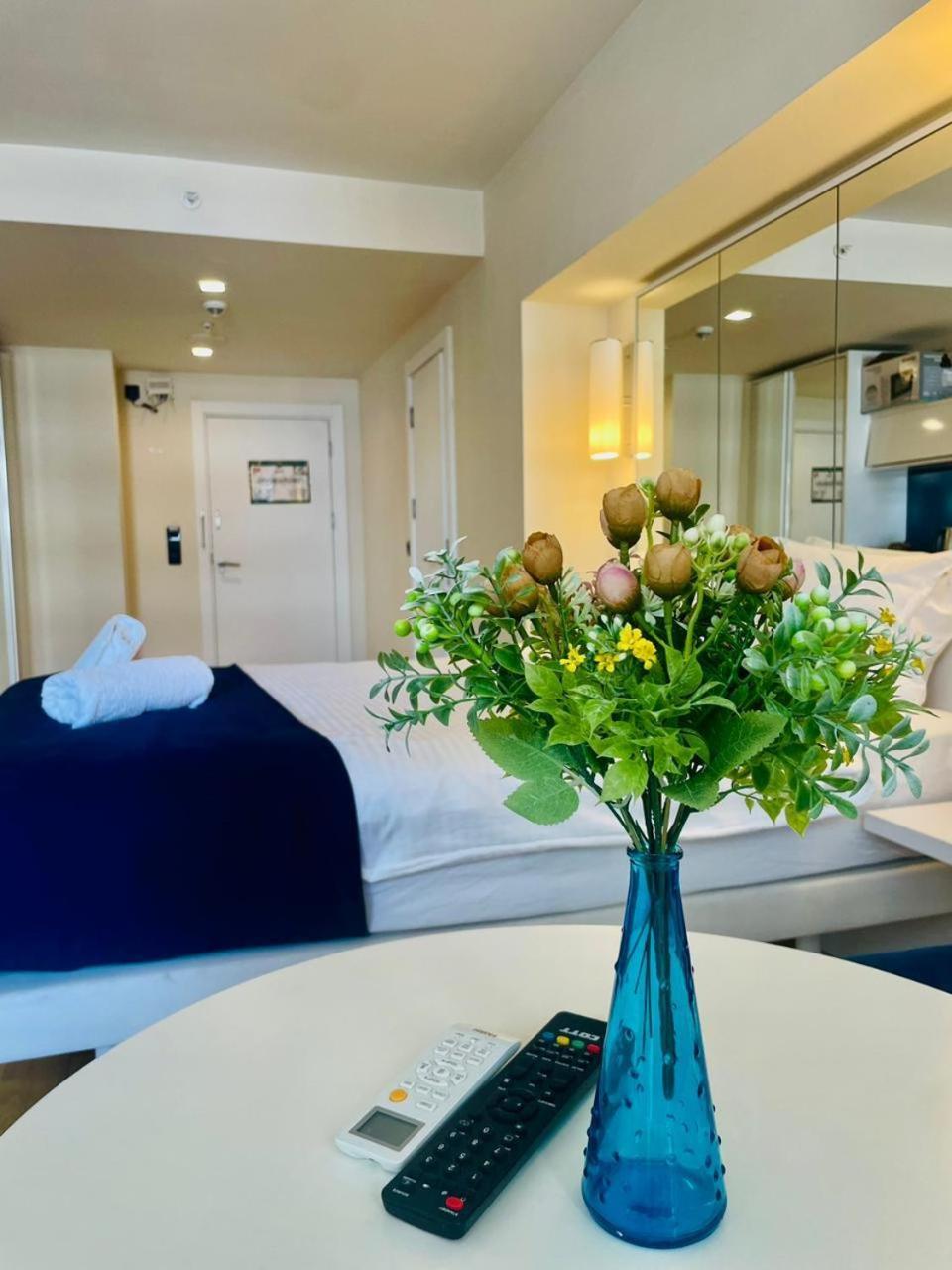 Lux Apart Hotel 555 Μπατούμι Εξωτερικό φωτογραφία